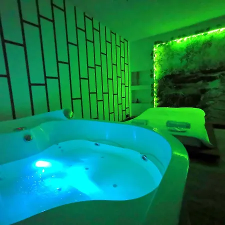 Japanapartment - Jacuzzi Katowice Exterior photo